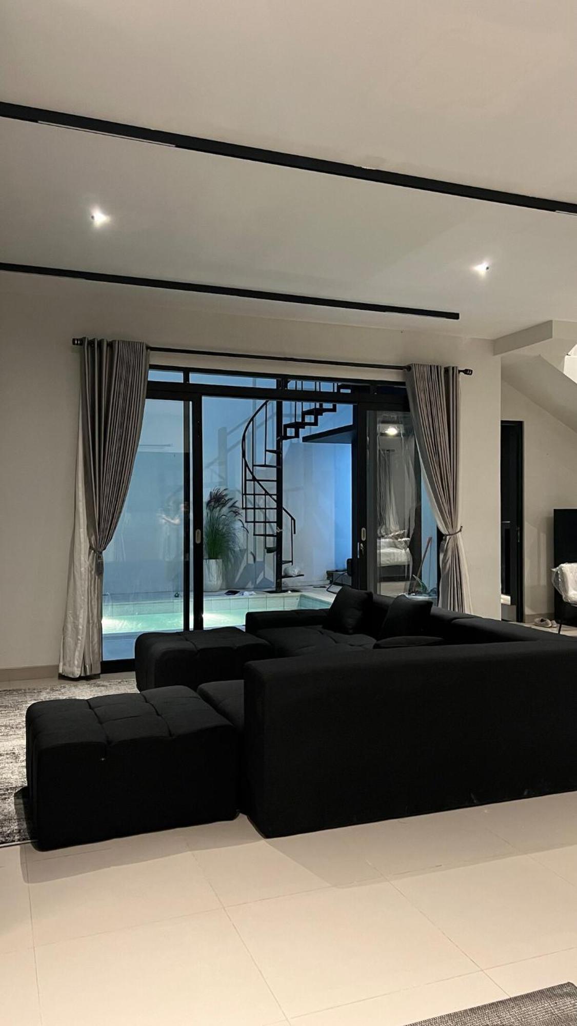 Villa Estetik Setiabudi Bandung